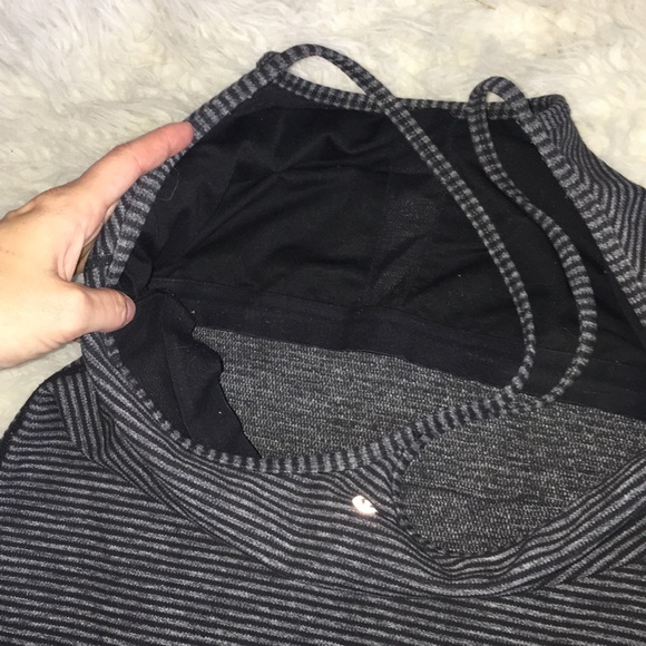 Lululemon tank - Picture 4 of 5